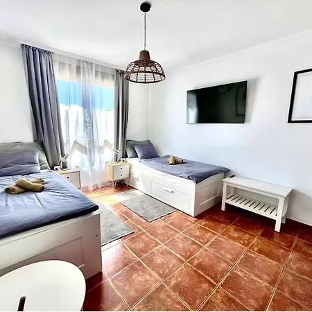 Chill Out Family House 1 *