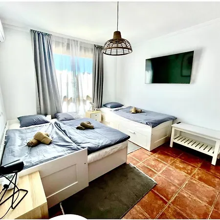 Chill Out Family House 1