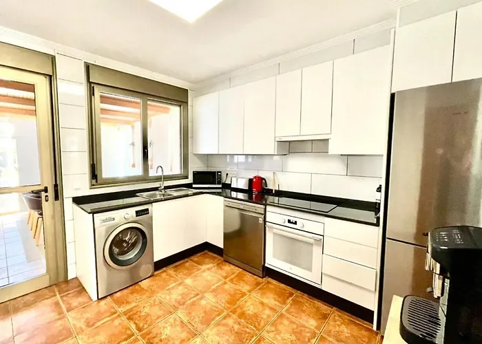 Chill Out Family House 1 * La Tejita