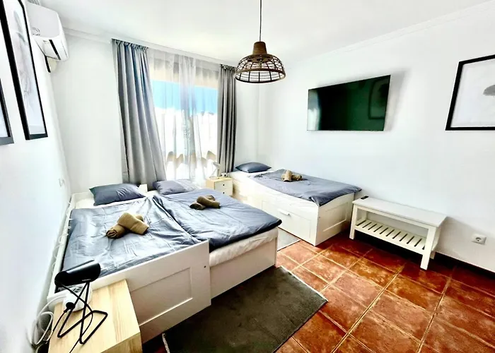 Chill Out Family House 1